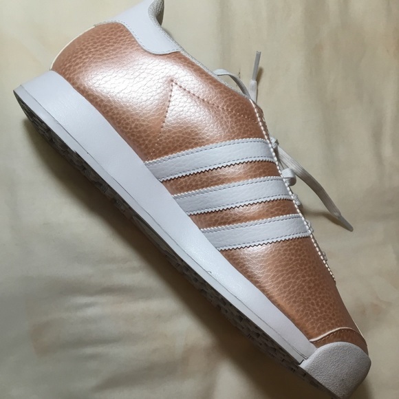 adidas Shoes - 🆕 Adidas Pink Samoa Ortholite sneakers size 7